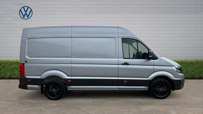 Volkswagen Crafter Cr35 Mwb Diesel Fwd 2.0 TDI 140PS Commerce Plus High Roof Van - Image 4